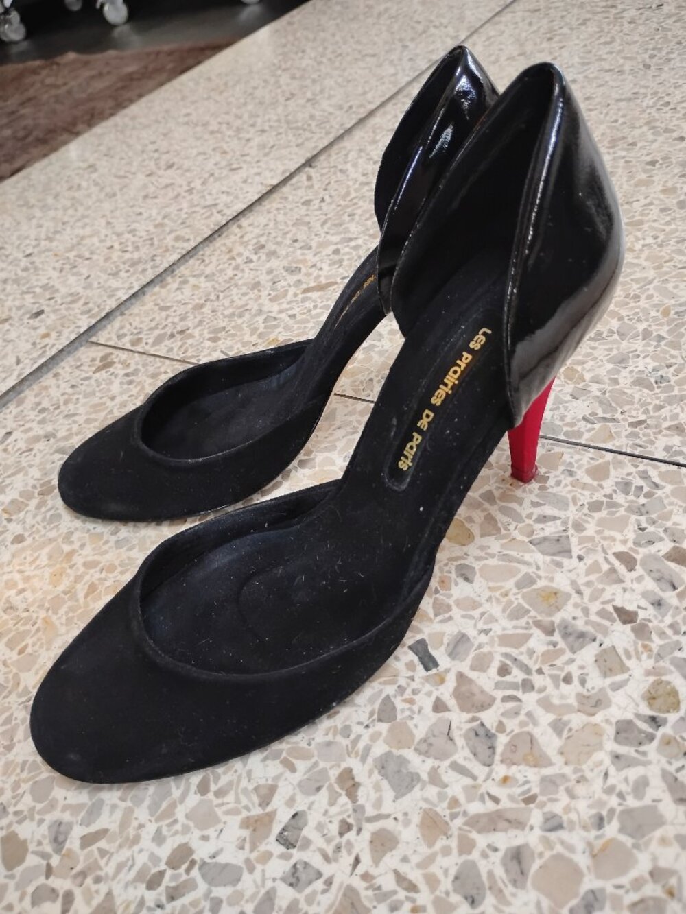 Les Prairies de Paris black d'orsey pump red heel size 39 = US 8.5 or 9 - Picture 2 of 6